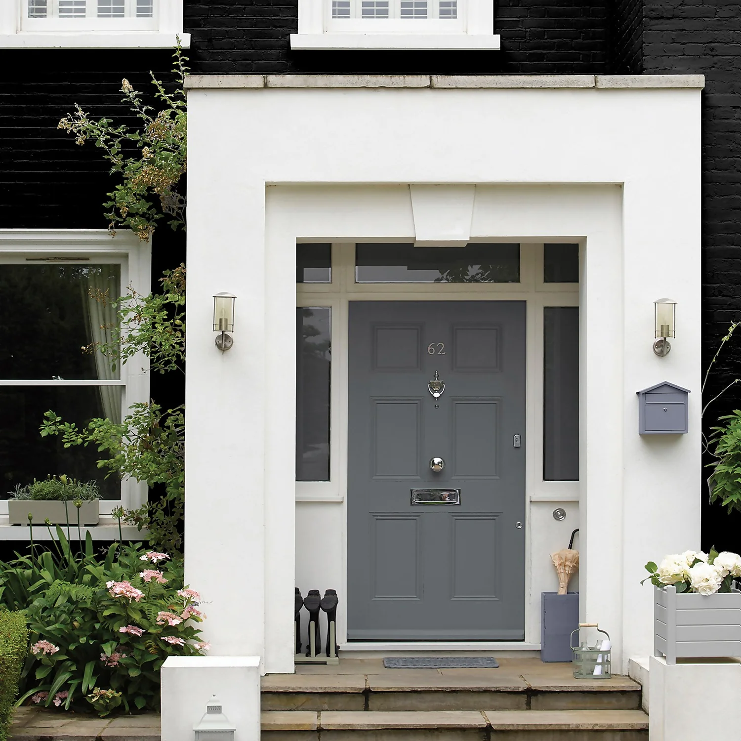 Sandtex® Ultra Smooth Masonry Paint Black - 1L Sandtex® Ultra Smooth Masonry Paint Black - 1L -Best Paint Shop 12804807 1724870256118987