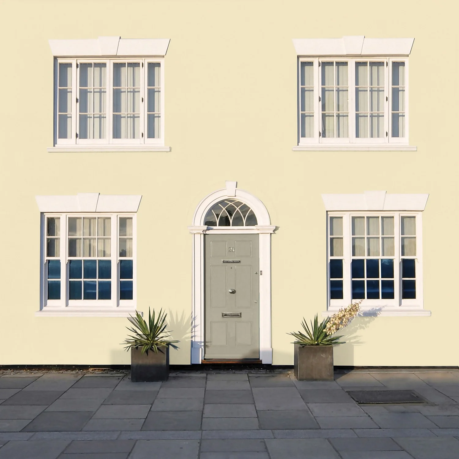 Sandtex® Ultra Smooth Masonry Paint Cornish Cream - 5L Sandtex® Ultra Smooth Masonry Paint Cornish Cream - 5L -Best Paint Shop 12810395 9144871047079811