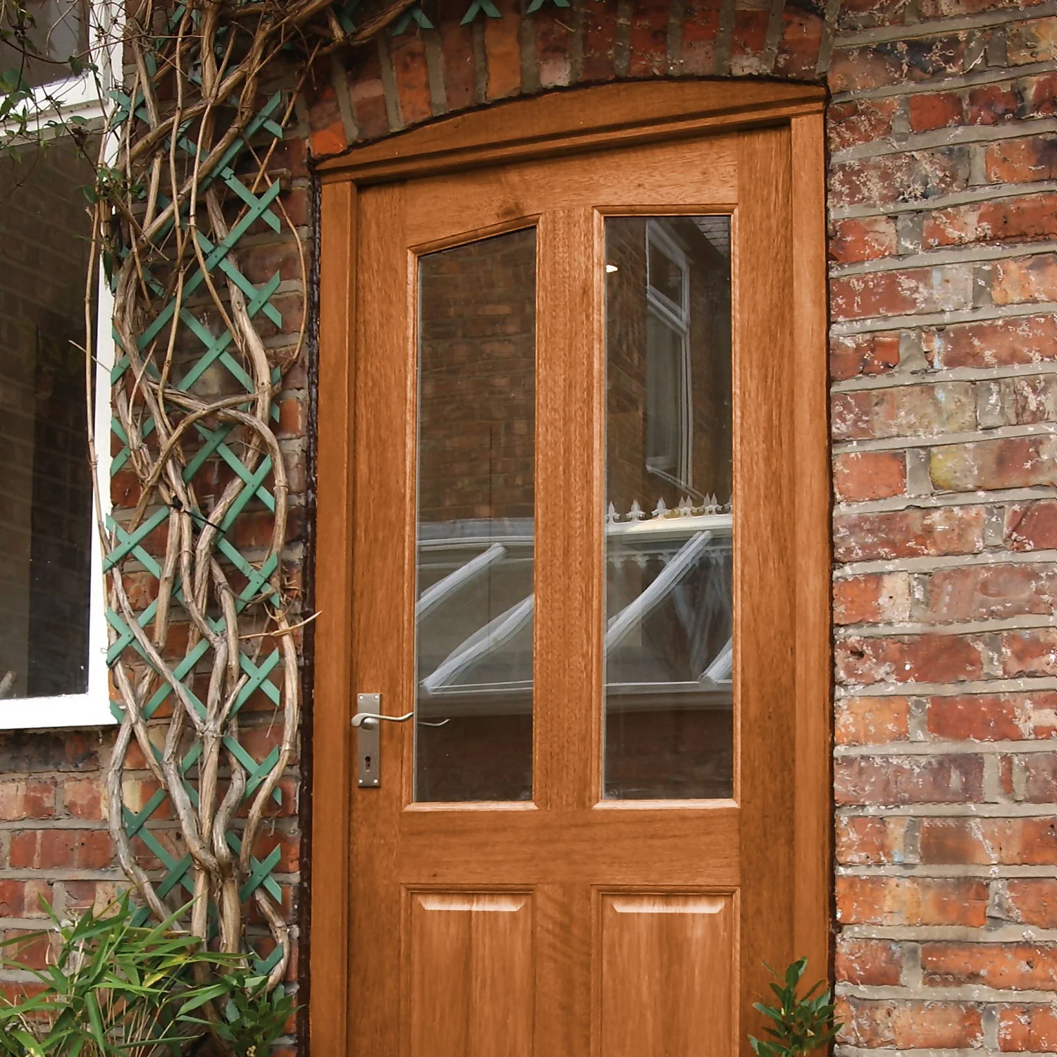 Sadolin Outdoor Wood Varnish Clear Satin - 750ml Sadolin Outdoor Wood Varnish Clear Satin - 750ml -Best Paint Shop 12813817 6274951405328796