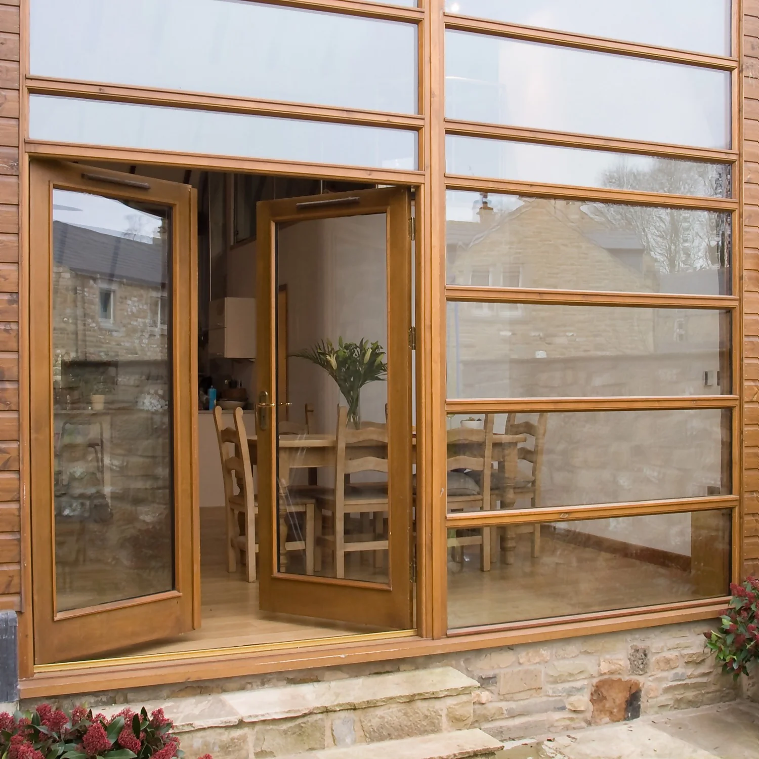 Sadolin Extra Durable ClearCoat Satin Wood Treatment Clear - 2.5L Sadolin Extra Durable ClearCoat Satin Wood Treatment Clear - 2.5L -Best Paint Shop 12839231 1974951406544408